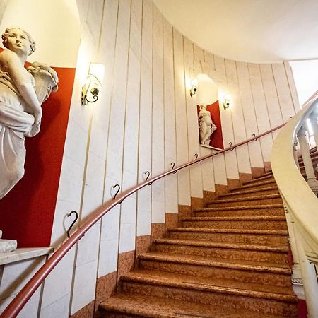 Il Salotto Del Conte Bed & Breakfast Verona Bagian luar foto