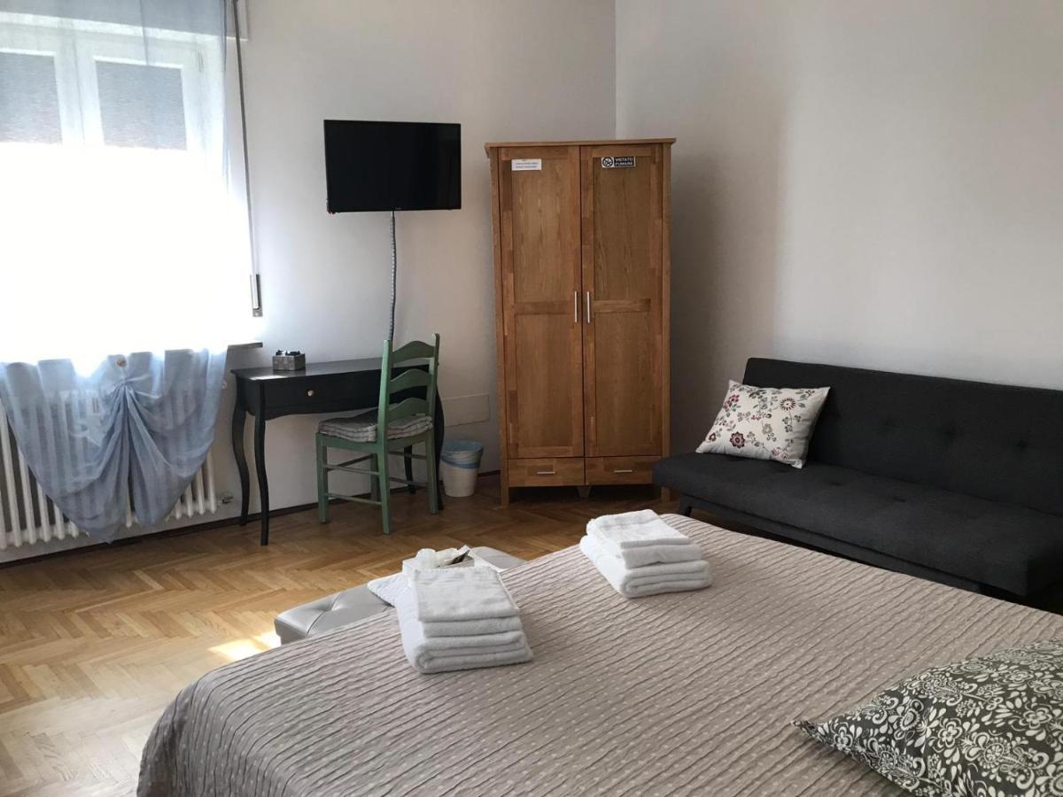 Il Salotto Del Conte Bed & Breakfast Verona Bagian luar foto